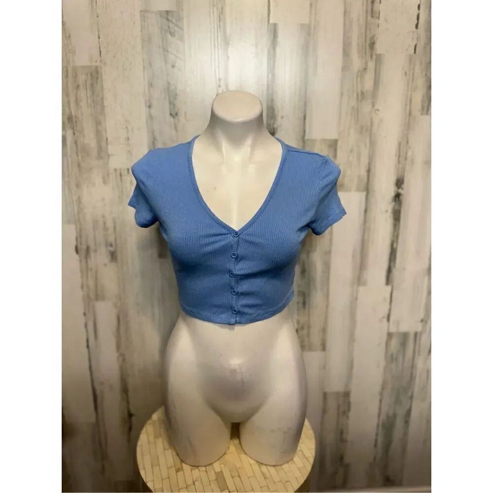 Blue crop top